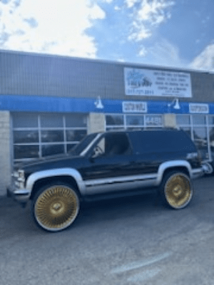 Felipe's Tire Shop gallery